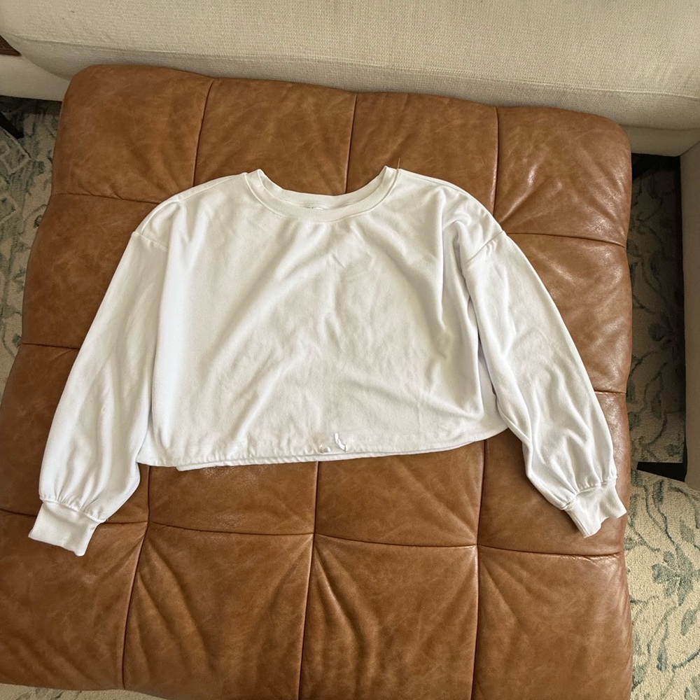 Abound Classic White Top - Cropped
